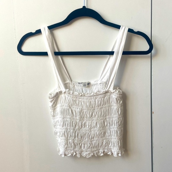 American Eagle cropped smocked white tank - Picture 1 of 5